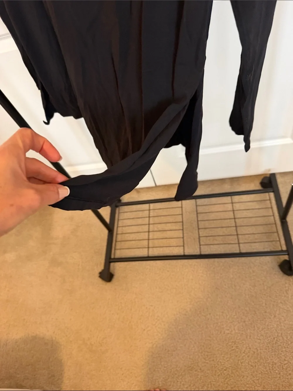 Lululemon Women's Long Sleeve Scoop Neck Top - Black size 10